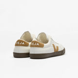VEJA PANENKA OT WHITE TENT FALCON