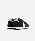 VEJA SDU TPU BLACK WHITE WOMAN