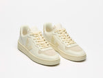 VEJA V10 LEATH PURE CALCAIRE MAN