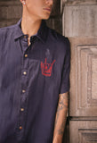 AMOR & ROSAS CAMISA DIABLO BORDADA