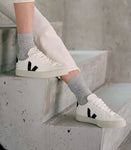 VEJA CAMPO CHROMEFREE WHITE BLACK WOMAN PREVENTA