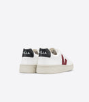 VEJA URCA CWL WHITE MARSALA BLACK MAN